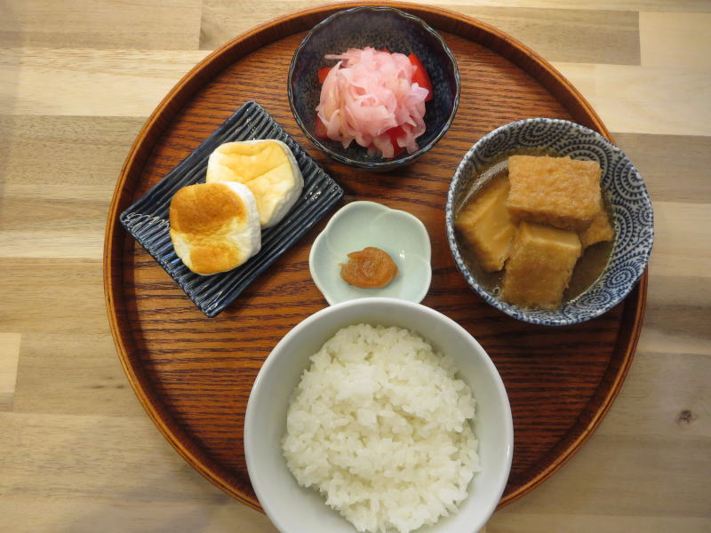 チーズはんぺん焼きの献立