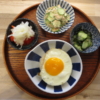 目玉焼き丼の献立