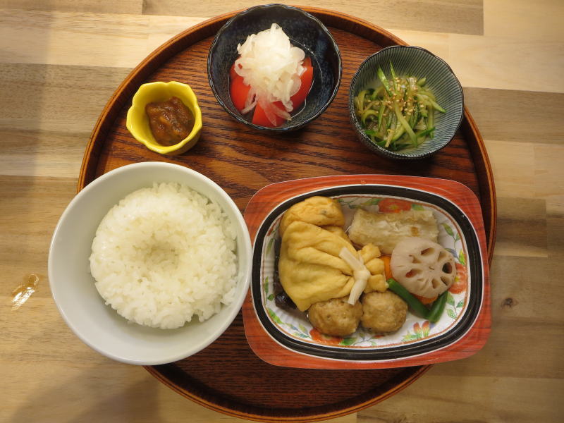 五目巾着と野菜の炊合せ(京都はんなり一菜)の献立