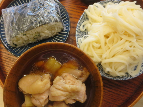 おにぎらず、うどん